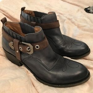 Naya, Selma, blue cowboy ankle boots - 8.5 M